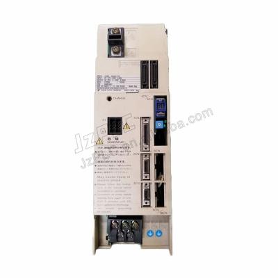 China Yaskawa Tested 90% new CIMR-M5N27P5 PLC inverter VS-626M5 cimr cimr-m5a27p50-xxxc NO for sale