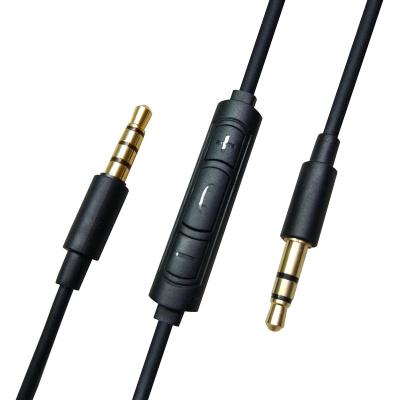 China Volume + Good Quality Wire Controlled Transfer Cable 3.5mm Earphone Audio Cable With Microphone for sale