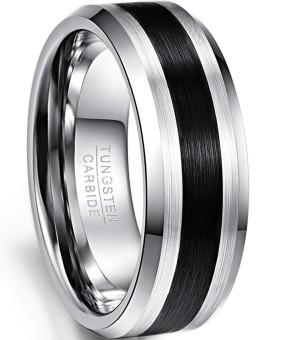 Chine Ringe de mariage polissée en carbure de tungstène noir pour homme avec réglage de la technologie d'incrustation et incrustation en or à vendre