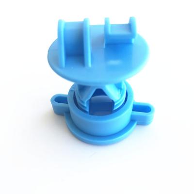 China Round post insulator of electric fence IST003BL Screw on round post insulator blue color for sale