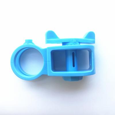 China Composite Terminal Post Insulator for Electric Fence IST006BL Self-locking Ratchet Style Wire Tensioner Insulators for sale
