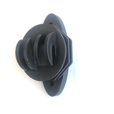 China Electric fencing claw insulator for 5.3mm polywire Claw insulator of electric fence for fencing polyrope for sale