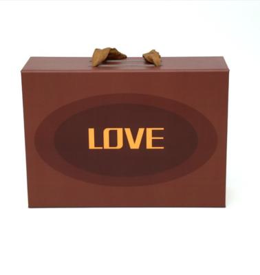 China Recyclable Book Form Logo Recycled Rigid Paper Board Custom Cookie Chocolate Candy Packaging Magnetic Box With Handle for sale