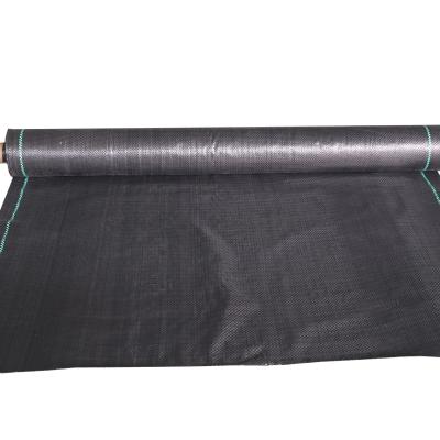 China Agricultural or garden used for weed black PE weed control mat anti-grass ground cover landscape fabric and weed ground cover pp for sale