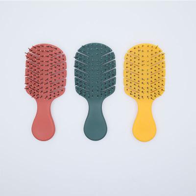 China Cushion Amazon Hot Sales Customized Small Curved Brush For Hair Flexible Exhaled Hair Brush Kids Detangling Wet Brush for sale