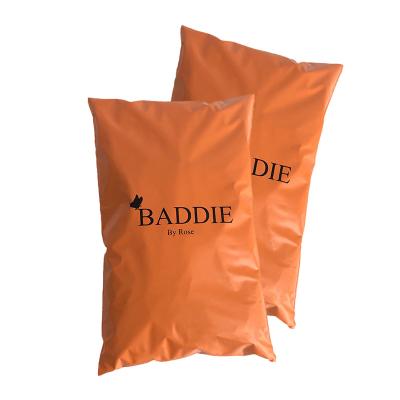 China Strong Adhesive Custom Printed Poly Mailers Poly Mailers Christmas Shipping Bags For Clothing for sale