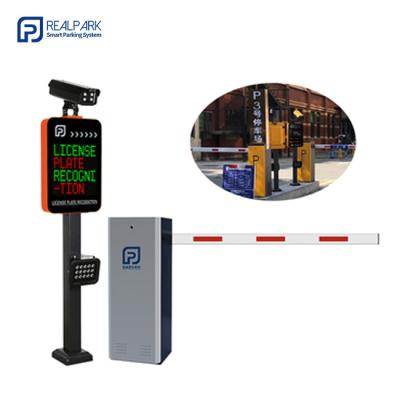 China Parkeerterreinbeheersysteem met 4 lijnen LED display LPR machine Te koop