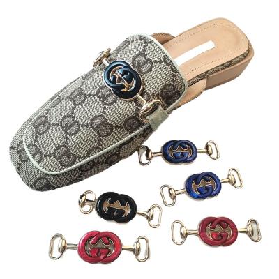 China Custom Clog Charm amazon hot sale wholesale Custom fashion Leather sandal Shoes Accessories boot chain gold shoes buckles for sale