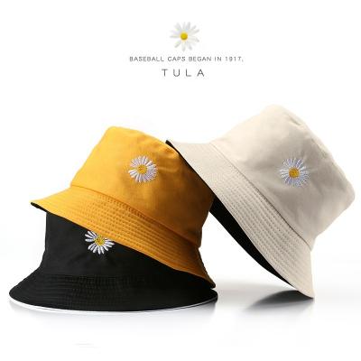 China Striped 2022 Fashion Brand Designer Fashion Bucket Hats Sewing Band Hot Sale Waterproof Recycled Empty Bucket Hats for sale