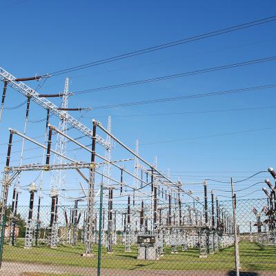 China Transmisión ferroviaria de la torre de la estructura del pórtico de la subestación del ángulo 220kv en venta