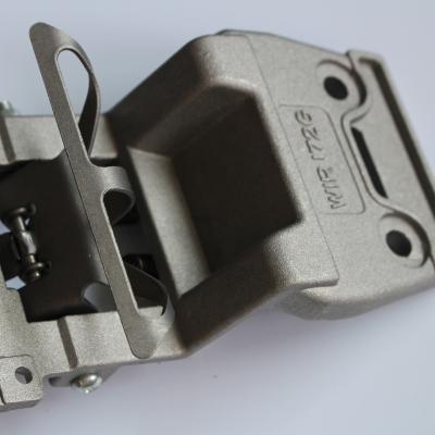 Китай Стендерные части машины Lk Pin Holder Алюминиевый материал Bring Protector 76mm Center Distance Needle Holder продается