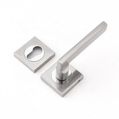 China 2022 Amazon Hotsales Aluminum Casting Bathroom Lever Modern Classic Solid Door Handle for sale