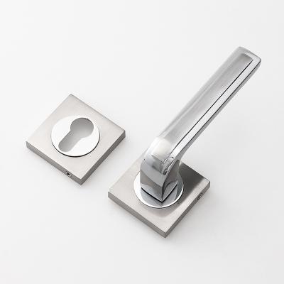 China Modern Balance Lever Handle To Lock Spring Return Interior Door Handle Modern Solid Material Lever Brushed Nickel for sale