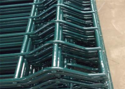 Chine La volaille logent la clôture soudée de grillage enduite par PVC galvanisée avec le courrier à vendre