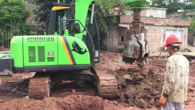 China KR40A 30m/Min Hydraulic Piling Rig Small que fura a máquina furada à venda