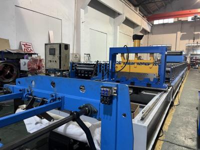 China Máquina formadora de rolos de aço galvanizado de 0,7 a 1,5 mm Tipo 1,5B para deck de telhado Alta velocidade 20m/min à venda