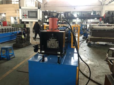 China Máquina anterior del grueso 1.5mm-2.5m m del rollo completamente automático material del puntal que forma la velocidad 15m/min en venta
