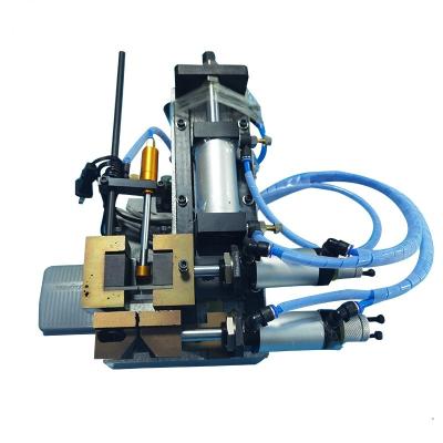 Chine Machine de dépouillement pneumatique de câble d'OIN à vendre