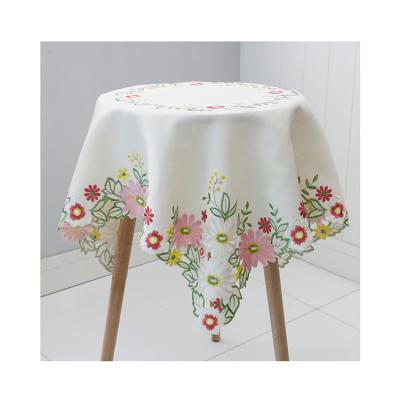China OWENIE Best Selling Low Price Party Modern Polyester Green Overlay Spring Floral 100% Embroidered Tablecloths for sale