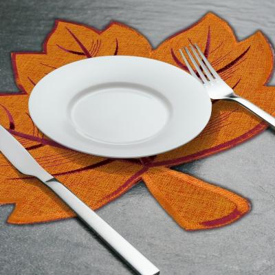 China Sustainable OWENIE Thanksgiving Harvest Yellow Maple Leaves Decoration Home Kitchen Dining Room Embroidered Cutwork Place Mat for sale