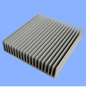 China Mill Finished Aluminum Heatsink Extrusion Profiles Led Lamp / Light With CNC Machining en venta