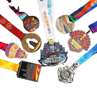 China Europe Manufacturing 3D Personalized White Sports Die Casting Soft Enamel Customized Gold, Silver and Bronze Medal of Honor for sale