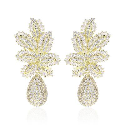China Fashionable Luxury Gold Leaf Earrings Full Micro Cubic Zircon Stud Earrings For Women for sale