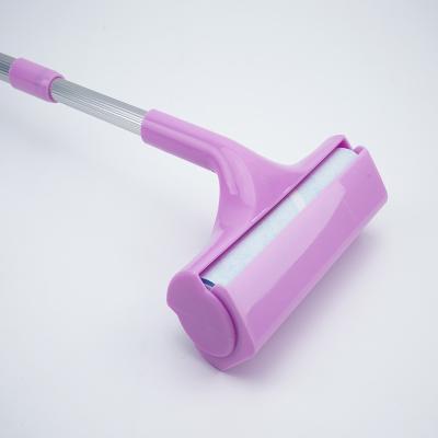 China Amazon Stocked Hot Sale Customized Portable Reusable Long Handle Fiber Roller Brush For Home for sale