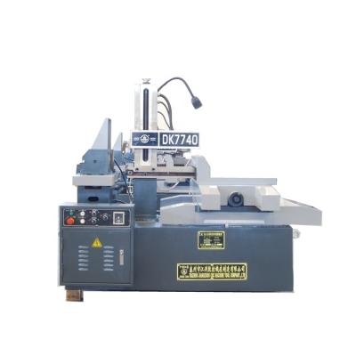 China Building Material Stores DK7740 controller cnc wire edm wire edm metal mold cutting edge heavy duty building material machine for sale