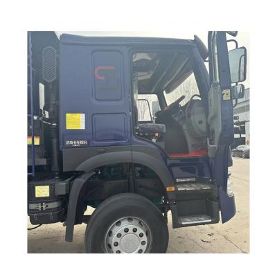 China Caja de engranajes Sinotruk 40 toneladas 450 CV camión de carga pesada para necesidades de transporte en venta