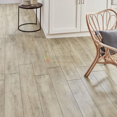 China Cheap Modern Forest Waterproof Laminate Flooring Wood Flooring For Sale Price for sale
