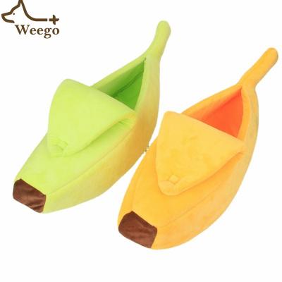 China Cute Design Sustainable Pet Beds Washable Appearance Banana Dogs And Cats Fluffy Pet Bed for sale