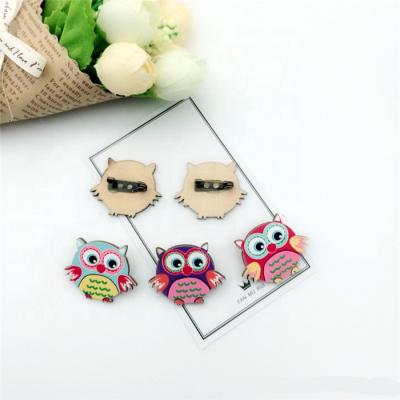 China Around The World Cheap Custom Cute Owl Pins Badge Wooden Safety Pin Back for sale