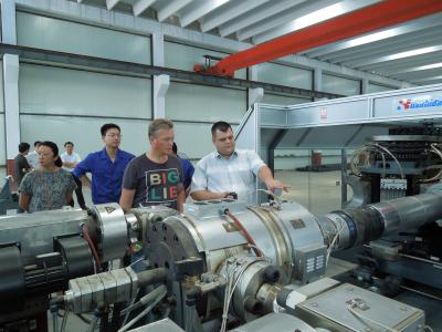 China HDPE Double-Wall Corrugated Pipe Production Machine for Large Diameter Drainage for sale