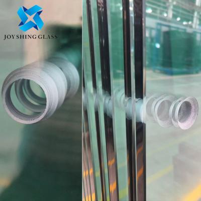 China Vidro de vedação de tênis 12 mm Vidro duro transparente com furos à venda