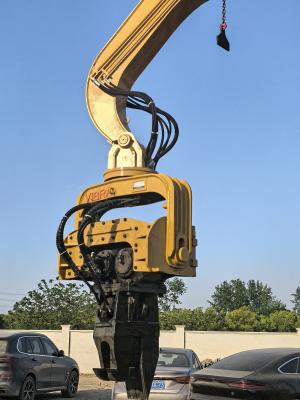 China 360 Degrees Rotating 30-33 Ton Pile Driver for Customized Color and Performance for sale