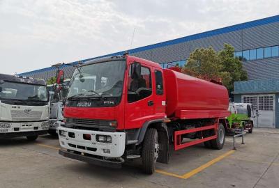 Chine Véhicule de secours d'ingénierie de réservoir d'eau 13 cubes capacité de 10 tonnes à vendre