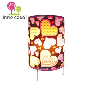 China Novelty OEM Room Double Fabric Shades With Fancy Candy Hearts Print E26/E27 Table Desk Lamp For Kids Gift Bedside Decor for sale