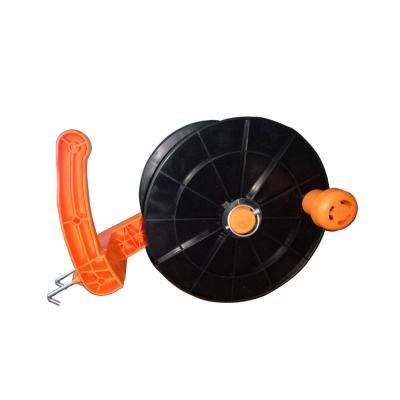 China FR001 Fencing Paddock Electric Conductor Plastic Reels With Metal Hook for sale