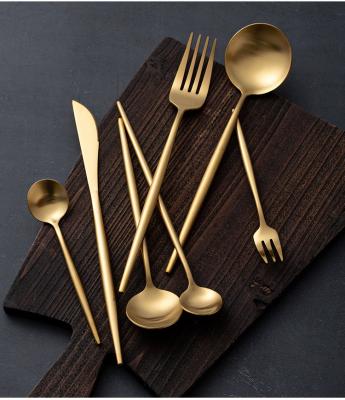 China Sustainable High quality 304 stainless steel thickened and simple Western cuisine golden and silver steak knife fork spoon for sale