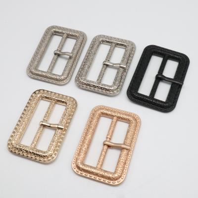 China Zinc Alloy Metal Pin Belt Buckle For Handbag Textured Triple Bag Hardware Buckle for sale