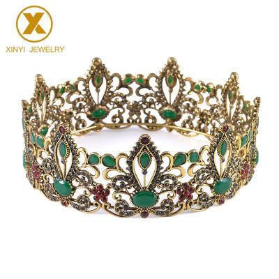 China New Style Luxury Bridal Crown Zinc Alloy Tiaras Gold Tiaras Antique Tiaras For Women Bride Wedding Hair Accessories for sale