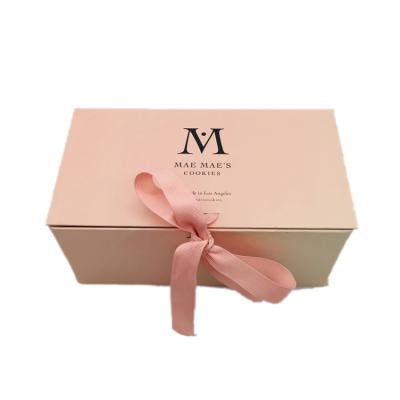 China Recycled Materials Customized Printed Folding Recycled Kraft Paper Corrugated Cardboard Paper Wedding Jewelry Gift Food Packaging Box With Ribbon Closure for sale