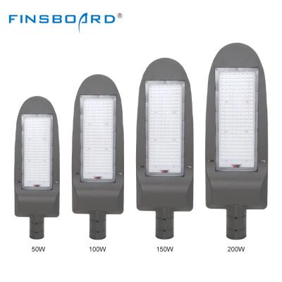 China High Lumens 50w 100w 150w 200w Led Street Light For Outdoor Places for sale