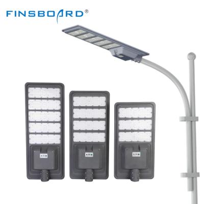 China Integrated Streetlight Road Lamp 400w 600w 800w Outdoor All in One LED Solar Street Light for sale