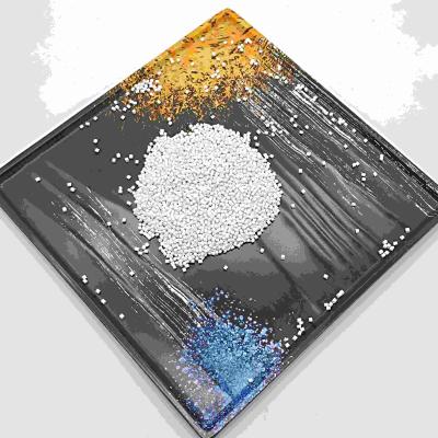 China Sustainable Engineering Reinforced PP Recycled Glass Filled Polypropylene For Injection for sale