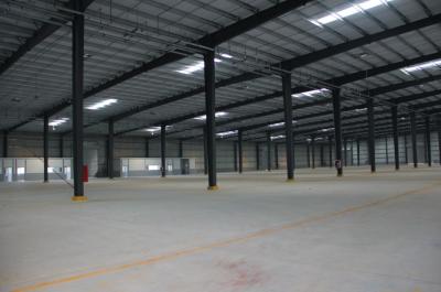 China Long Lasting Steel Frame Structure Building Main Frame H Beam And Columns C Type Purlin Construction for sale