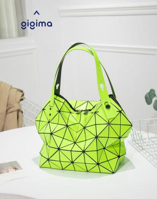 China Waterproof custom logo capacity women Tote Bag TPU bag ladiessingle shoulder bag for sale