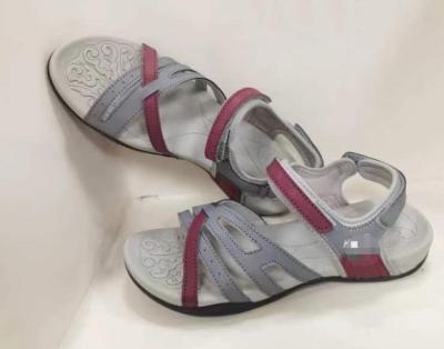 China Anti-odor Fashion Style Women Sandal Flat Heel Summer Roman Sandal for sale