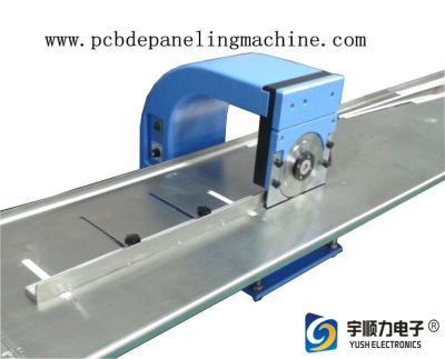 Chine cnc pcb v-cutting machine .pcb depaneling machine . DIP PCB V-cutting machine à vendre